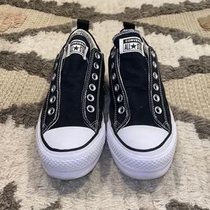 Black Platform Low-Top Converse